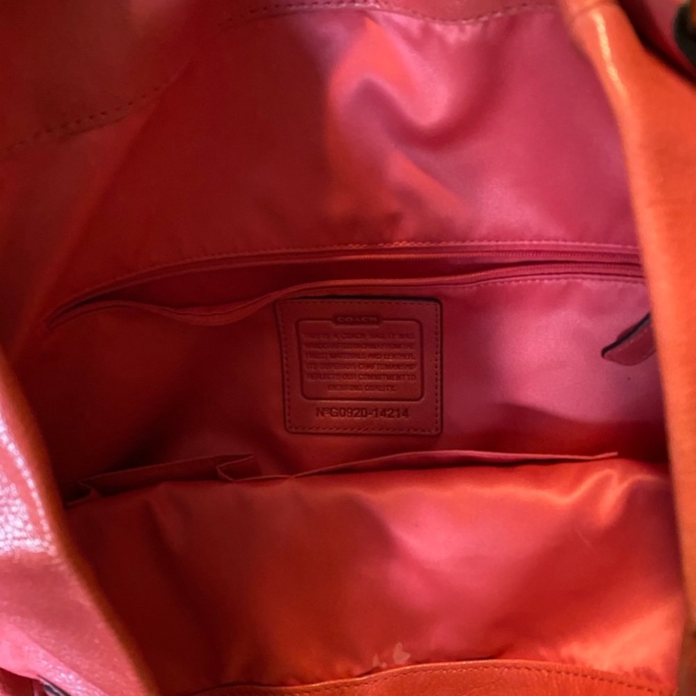 Coach tote - Picture 3 of 3